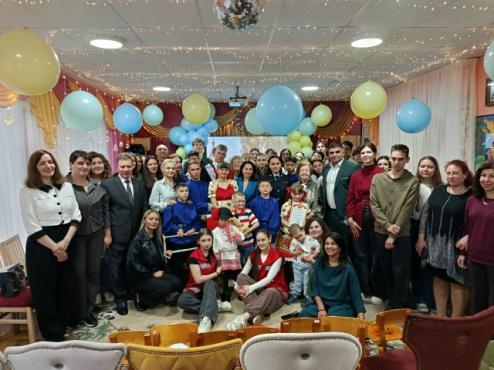 У нас традиционно прошел детский концерт, посвященный Дню защиты детей